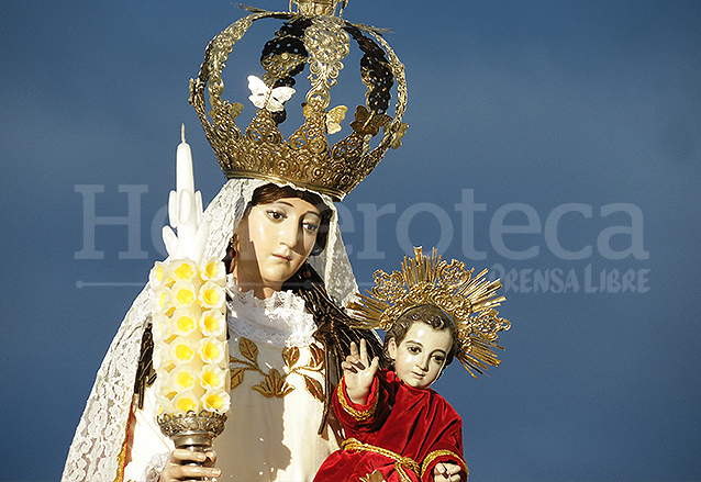 Nuestra Señora de Candelaria, patrona de la Parroquia del mismo nombre en la zona 1. (Foto: Néstor Galicia)