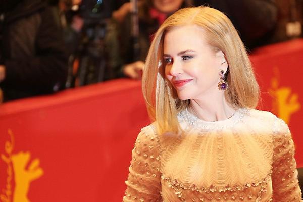 Nicole Kidman mantiene su glamour en Reina del desierto. (Foto prensa Libre: AFP)