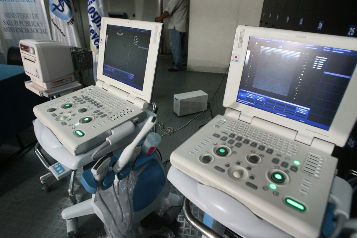 Japón donó equípo médico a hospitales de Guatemala. (Foto Prensa Libre: Álvaro Interiano)