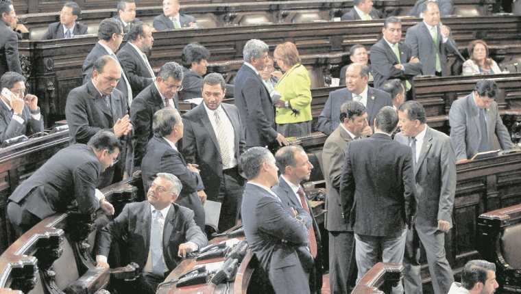 El pleno del Congreso discutirá las reformas constitucionales, en sesión exclusiva, el 28 de noviembre. (Foto Prensa Libre: HemerotecaPL)