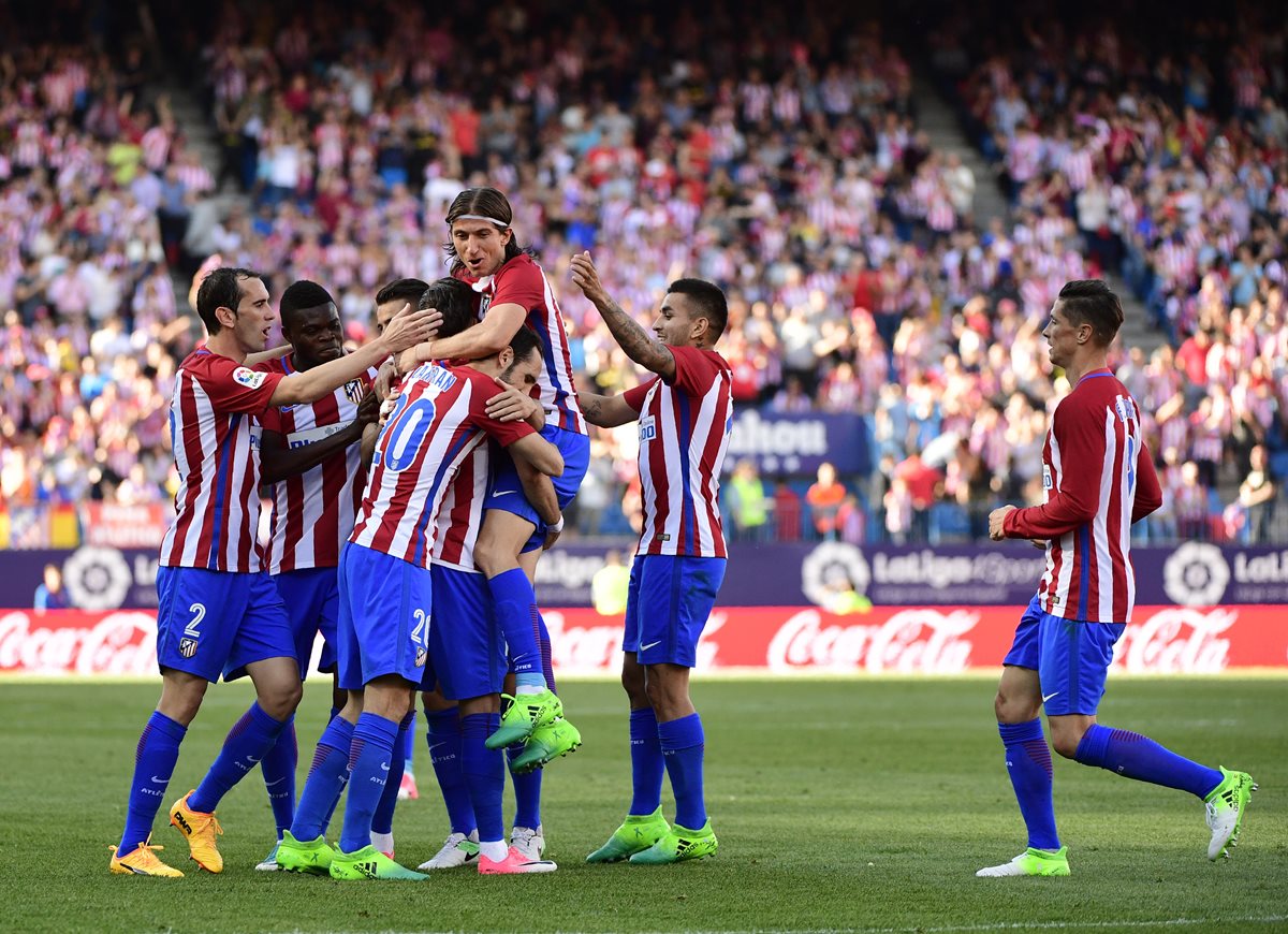 El Atlético de Madrid golea al Osasuna y ahora se enfoca en la vuelta de los cuartos de final de la Liga de Campeones contra el Leicester. (Foto Prensa Libre: AFP)