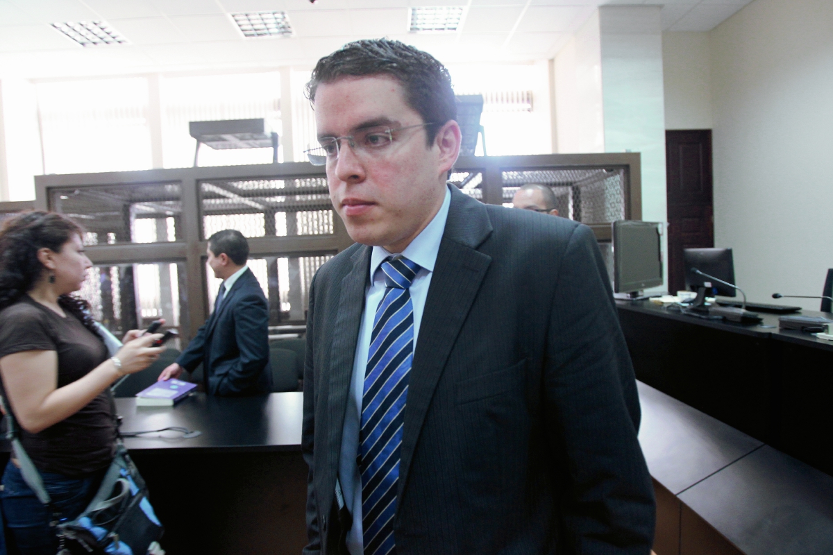 Joaquin Flores, fue excluido por el Tribunal de Mayor Riesgo B, del juicio por la desaparición de Cristina Siekavizza.  (Foto Prensa Libre: Erick Avila).