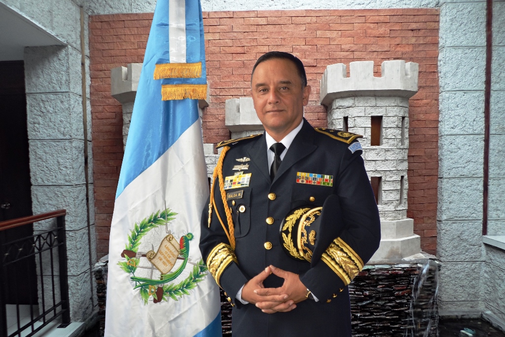 General de Brigada, Luis Miguel Ralda Moreno, nuevo ministro de la Defensa Nacional de Guatemala (Foto Prensa Libre: @Ejercito_GT )