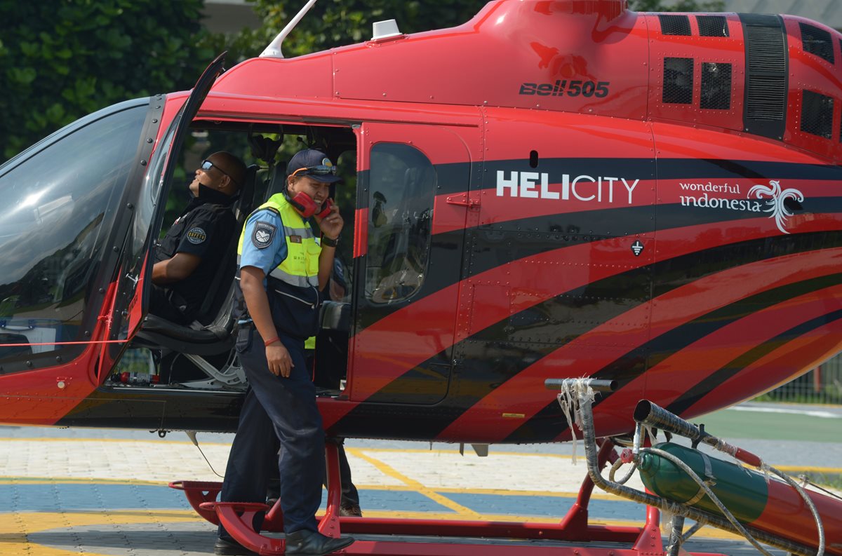 Una nueva tendencia mundial es usar los denominados helicópteros-taxi. (Foto Prensa Libre: AFP)