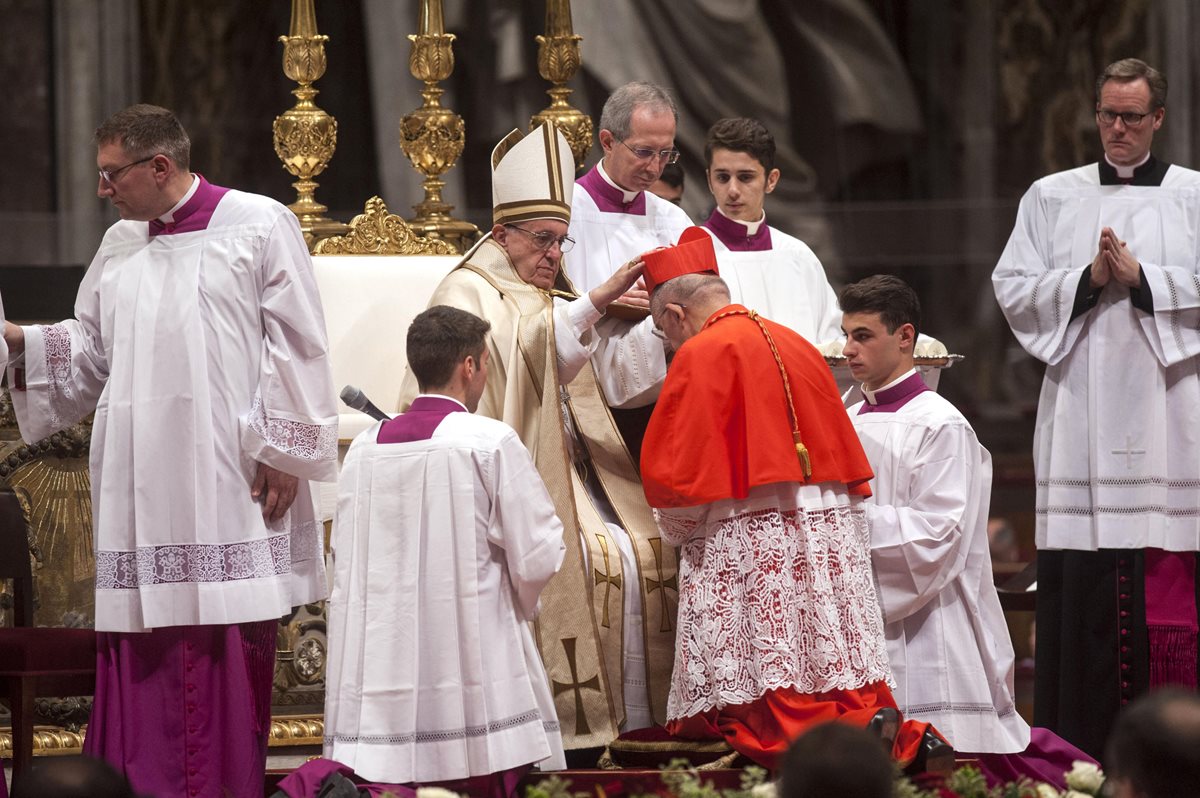 El papa Francisco durante ceremonia de creación de cardenales. (Foto Prensa Libre: AFP)