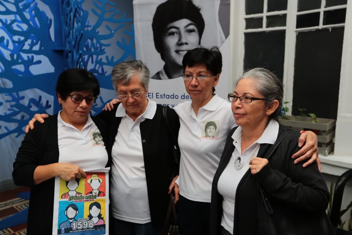 La familia aseguró que no descansarán hasta encontrar los restos de Marco Antonio. (Foto Prensa Libre: Álvaro Interiano)