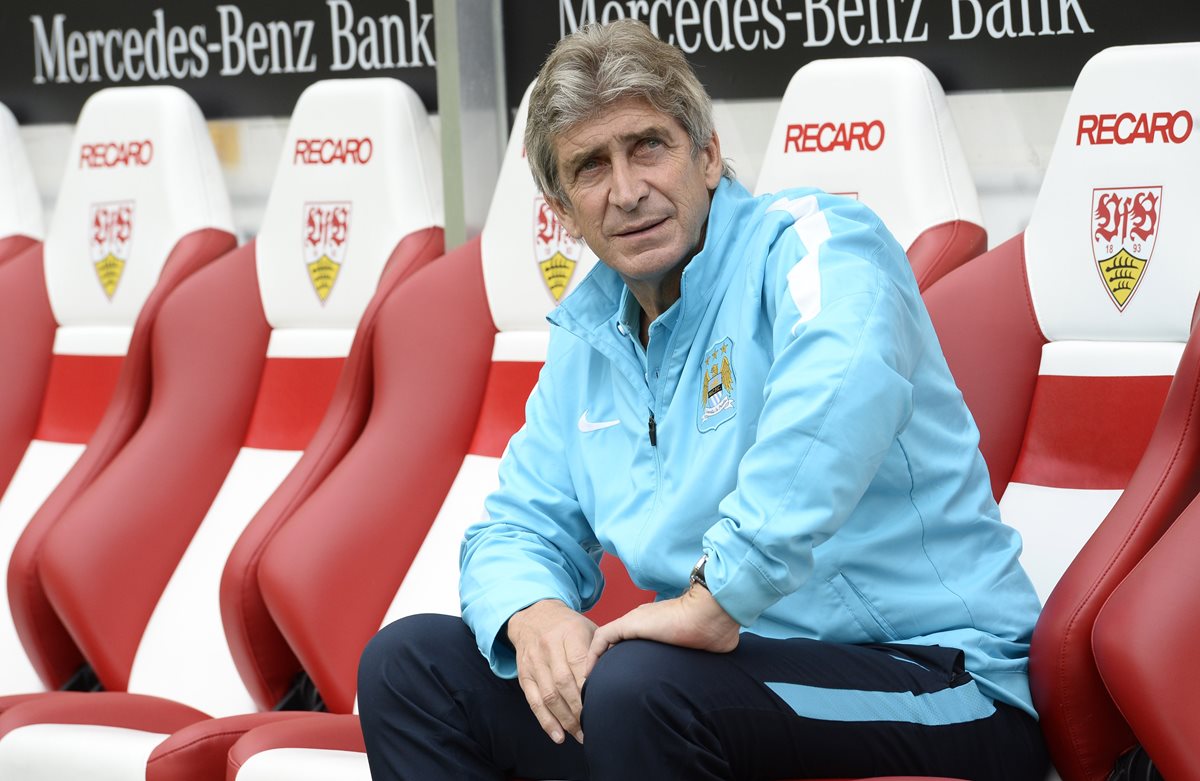 Manuel Pellegrini continuará un año más en el banquillo de los Citizens. (Foto Prensa Libre: AFP)