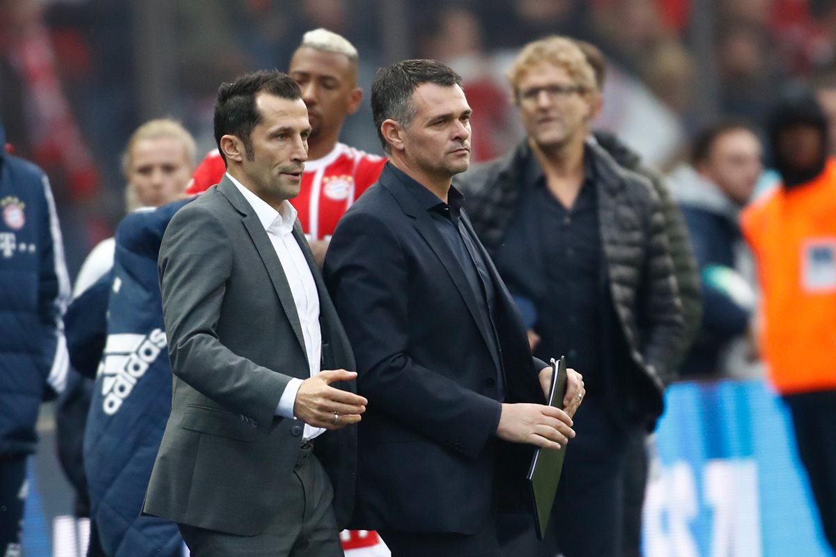 El Bayern Múnich sigue sin tomar el rumbo de la victoria, ahora bajo la dirección técnica de Willy Sagnol. (Foto Prensa Libre: AFP)