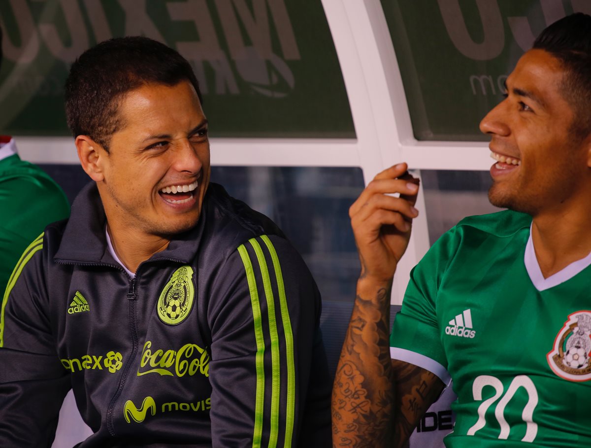 Javier Hernández encabeza la lista de la selección de México para la Copa Confederaciones. (Foto Prensa Libre: AFP)