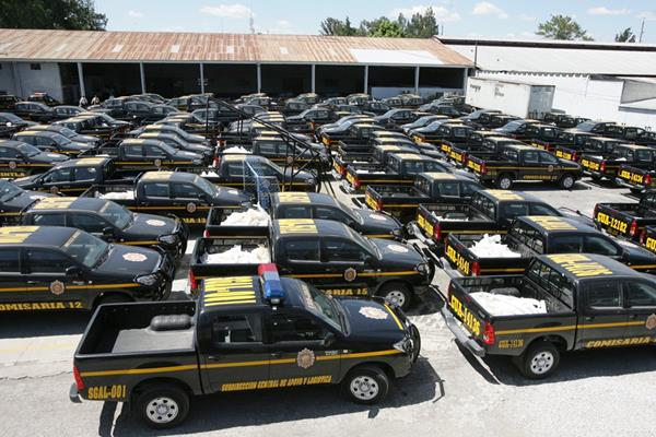Funcionarios de la PNC utilizaron empresas para defraudar a la entidad policial por Q52 millones. (Foto Prensa Libre: Hemeroteca PL)