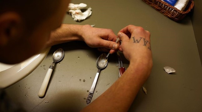 El fentanilo es una sustancia de tipo analgésico y su elaboración clandestina es mortal. (Foto Prensa Libre: AFP)