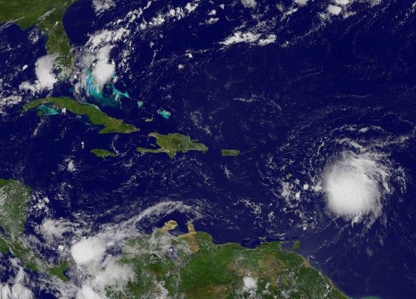 <em>Imagen de satélite ubica a Erika en dirección a las Antillas Menores.</em>