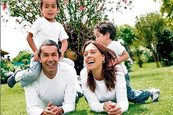 Los familiares de un alcohólico pueden salir adelante con la ayuda de los grupos Al-Anon. (Foto Prensa Libre: Archivo)