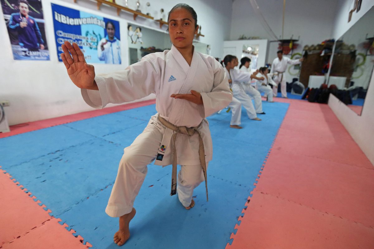 Cheili González, la karateca del “yo puedo” que sueña con Tokio 2020