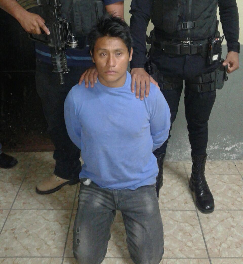 El comando antisecuestros capturó a Luis Fernando Roldán Sánchez de 23 años. (Foto Prensa Libre: cortesía PNC)