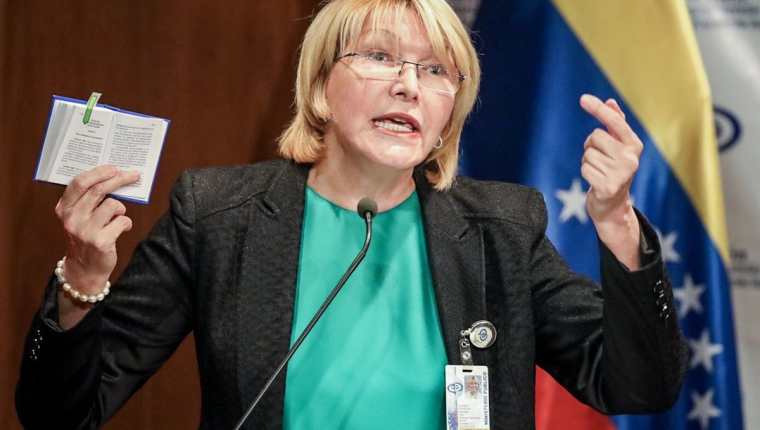 Luisa Ortega afirmó hoy que hay un "proceso progresivo de desmontaje del Ministerio Público" y aseguró que el TSJ pretende hacer con su institución lo mismo que hizo con el Parlamento. (EFE).