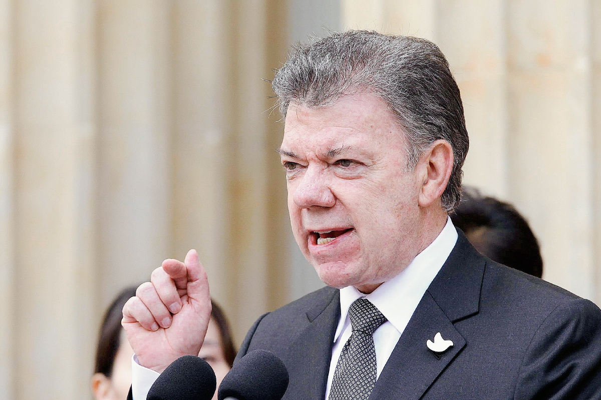 Santos se dirigió hoy a las Farc en un acto protocolario en la capital. (Foto Prensa Libre: AP).