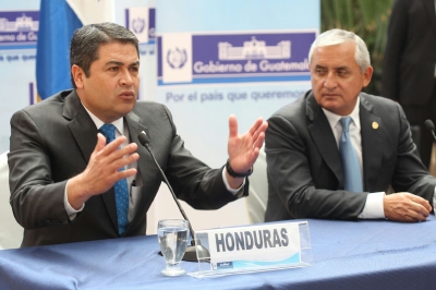 El presidente de Honduras y el de Guatemala, Otto Pérez Molina, mostraron su satisfacción por los avances en el Plan Alianza para la Prosperidad. (Foto Prensa Libre: Esbin García).