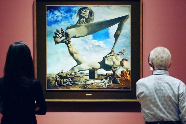 El Dalí más surrealista llegará al Museo Reina Sofía.