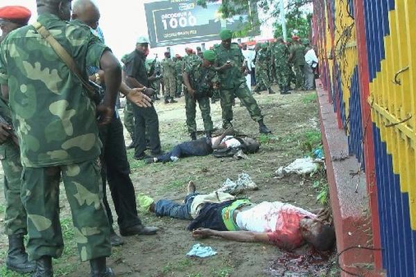 Militares vigilan la ciudad de Kinshasa. (Foto Prensa Libre: AP)