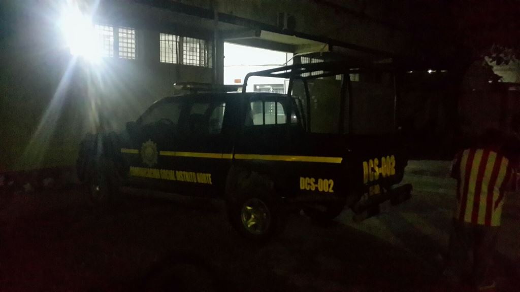 Policía de Petén da a conocer la muerte a balazos de dos hombres, en La Libertad. (Foto Prensa Libre: Rigoberto Escobar)