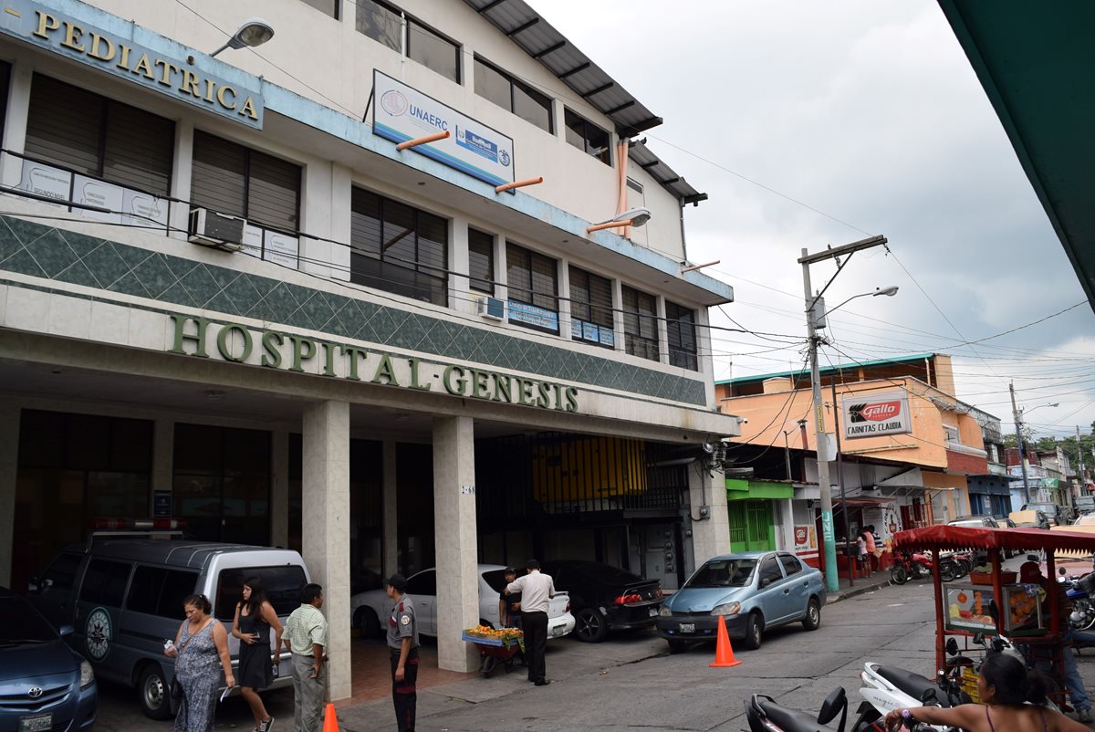 Unaerc adjudicó un contrato para el arrendamiento de infraestructura para servicios de hemodiálisis de manera irregular a Sabiapharma, S.A., en Escuintla (Foto Prensa Libre: Enrique Paredes)