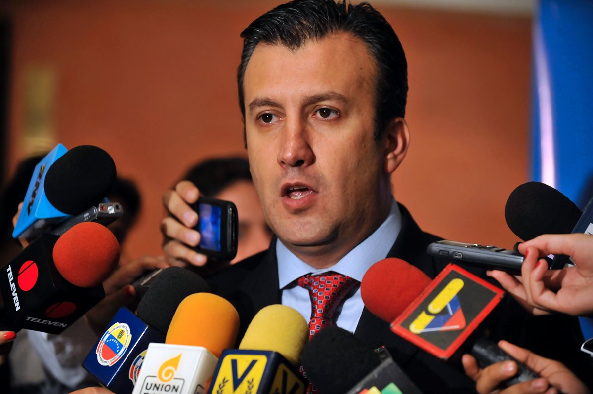 Tareck El Aissami, de 42 años, sería el sucesor de Maduro en caso de ser revocado. (Foto Prensa Libre: AFP).