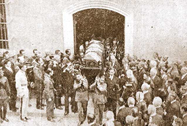 Funeral del presidente José María Orellana en 1926 publicada por el Diario de Guatemala. (Foto: Hemeroteca PL)