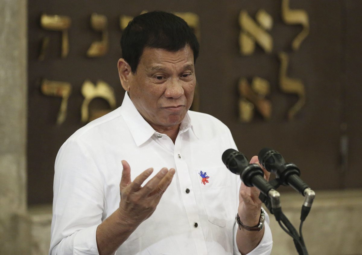 Rodrigo Duterte, presidente filipino, ha causado polémica por sus insultos. (Foto Prensa Libre: EFE)