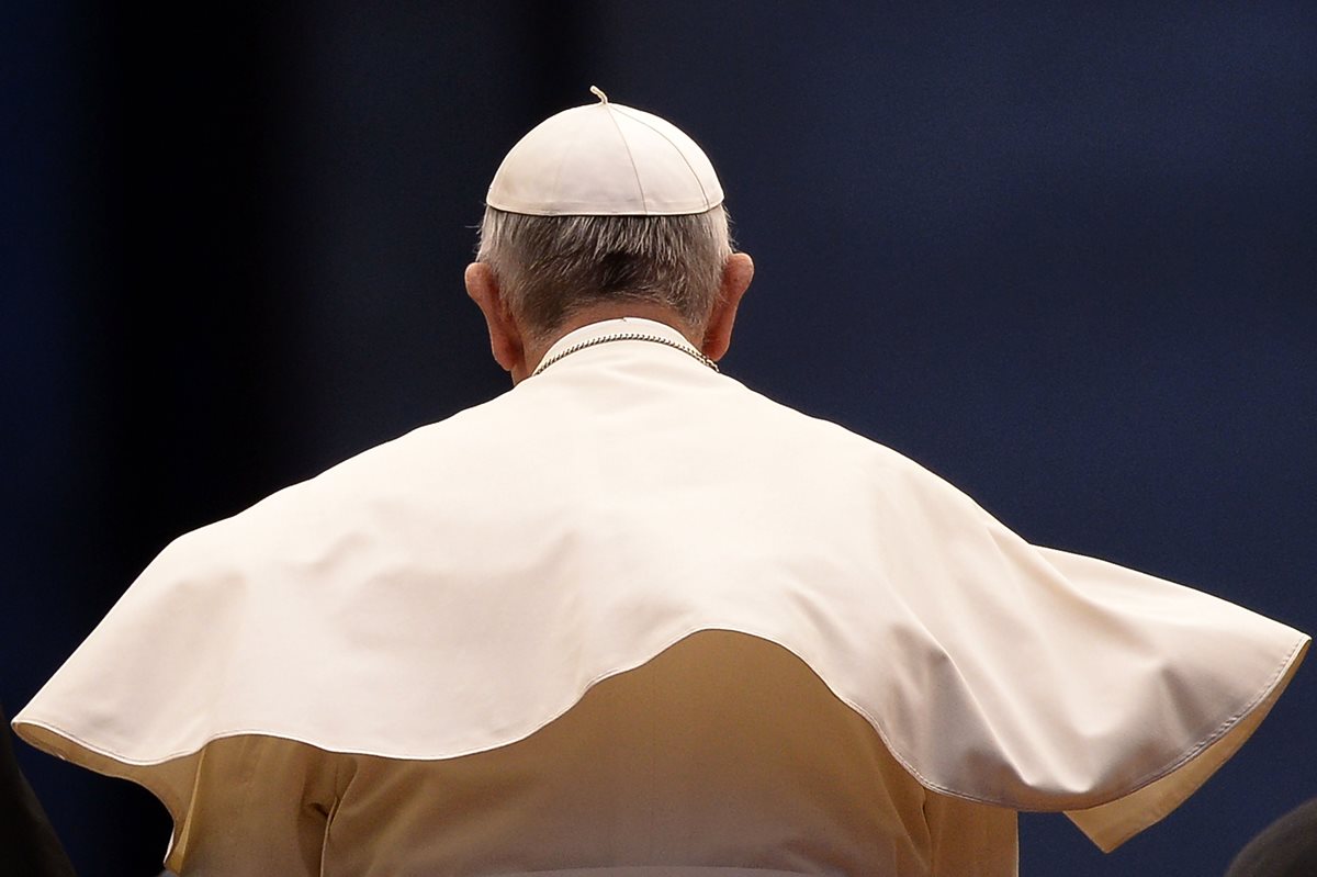 El papa Francisco cambia el cónclave que elegirá a su sucesor. (Foto Prensa Libre: AFP).
