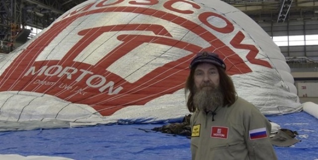 Fedor Konyukhov, piloto ruso, bate récord de vuelta al mundo en globo. (Foto Prensa LIbre: AP)