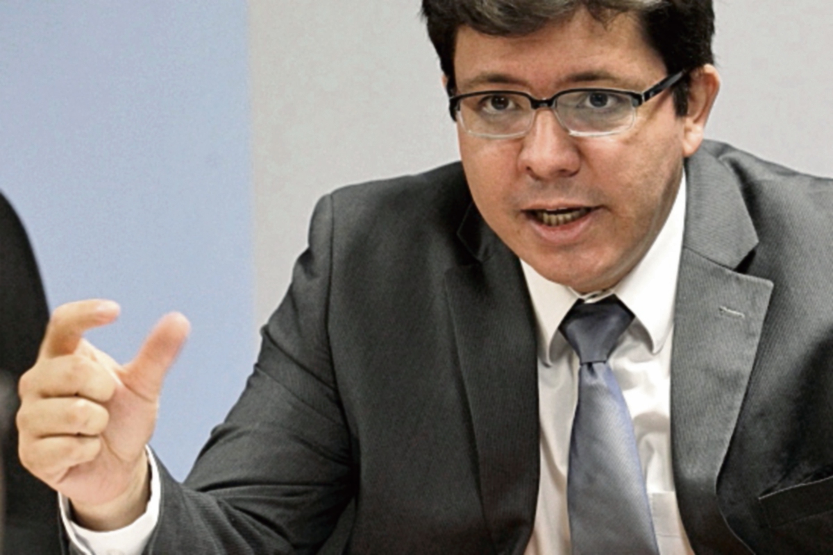 Julio Héctor Estrada, director de la Anadie. (FOTO PRENSA LIBRE: OSCAR RIVAS)