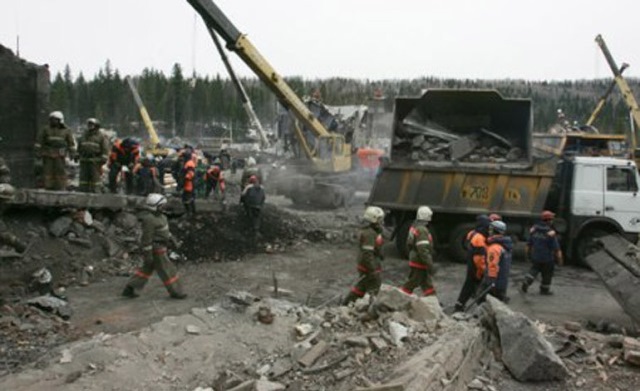 Cuatro muertos por derrumbes en mina de carbón. (Foto Prensa Libre: AFP).