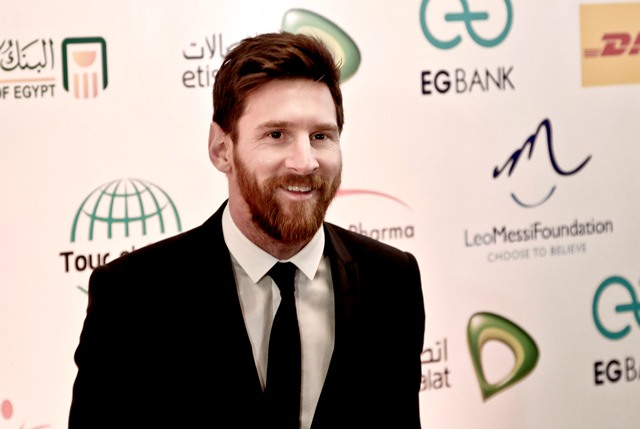 Lionel Messi visitó el Cairo para una evento benéfico. (Foto Prensa Libre: EFE).