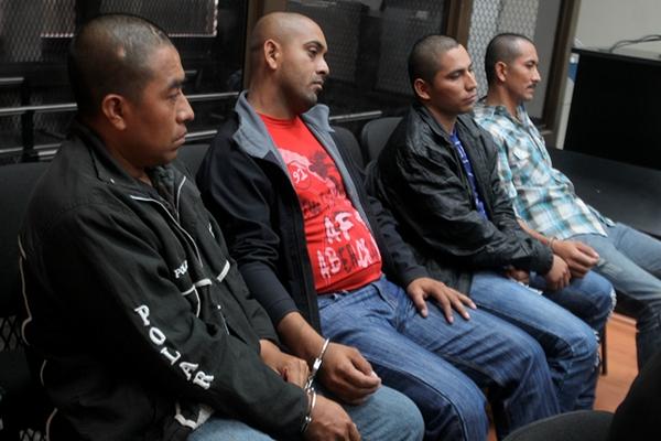 Los cuatro sindicados son parte de la banda Los Sanguinarios, responsables de la masacre en San Luis, Petén. (Foto Prensa Libre: Paulo Raquec)<br _mce_bogus="1"/>