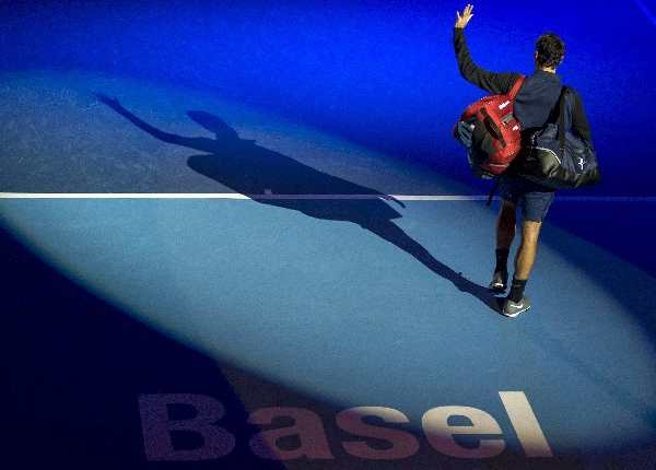 Roger Federer triunfa en el torneo de su natal Basilea. (Foto Prensa Libre: AP)