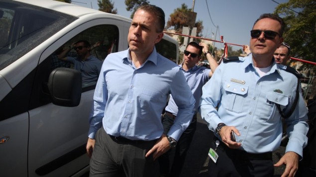 La prohibición de ver los partidos llega tras la instrucción del ministro de Seguridad Pública, Guilad Erdán. (Foto Prensa Libre: Internet)