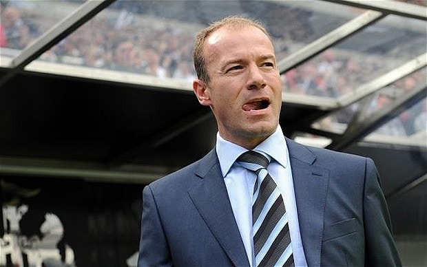 Alan Shearer lamentó la situación que vive el futbol inglés. (Foto Prensa Libre: AFP)
