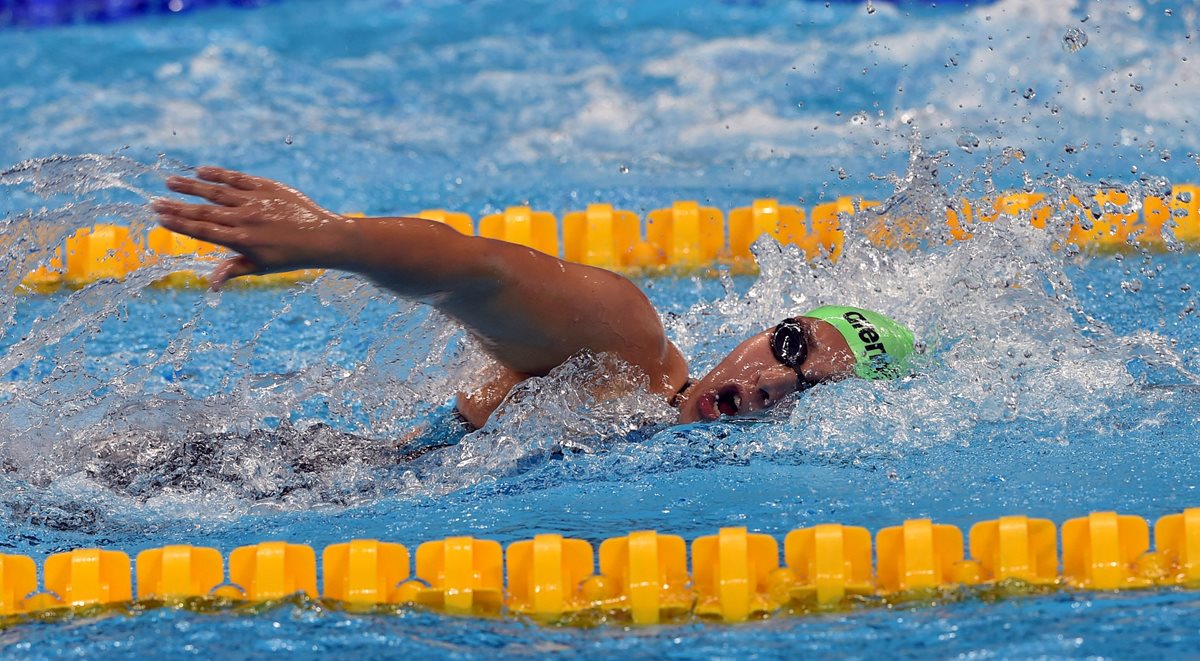 Valerie Gruest dio su mejor esfuerzo durante la prueba de los 400 metros libres. (Foto Prensa Libre: Hemeroteca PL)