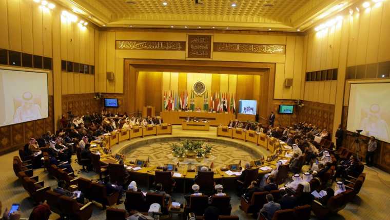 Reunión extraordinaria de los titulares de Exteriores de la Liga Árabe en su sede de El Cairo (Egipto) el pasado 17 de mayo del 2018. (Foto Prensa Libre: EFE)