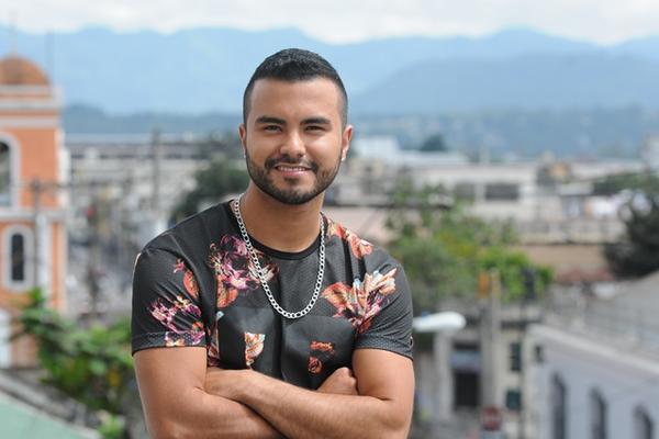 El INTÉRPRETE guatemalteco continúa acumulando seguidores alrededor del país, en donde ofrece giras con frecuencia. (Foto Prensa Libre: Pamela Saravia)