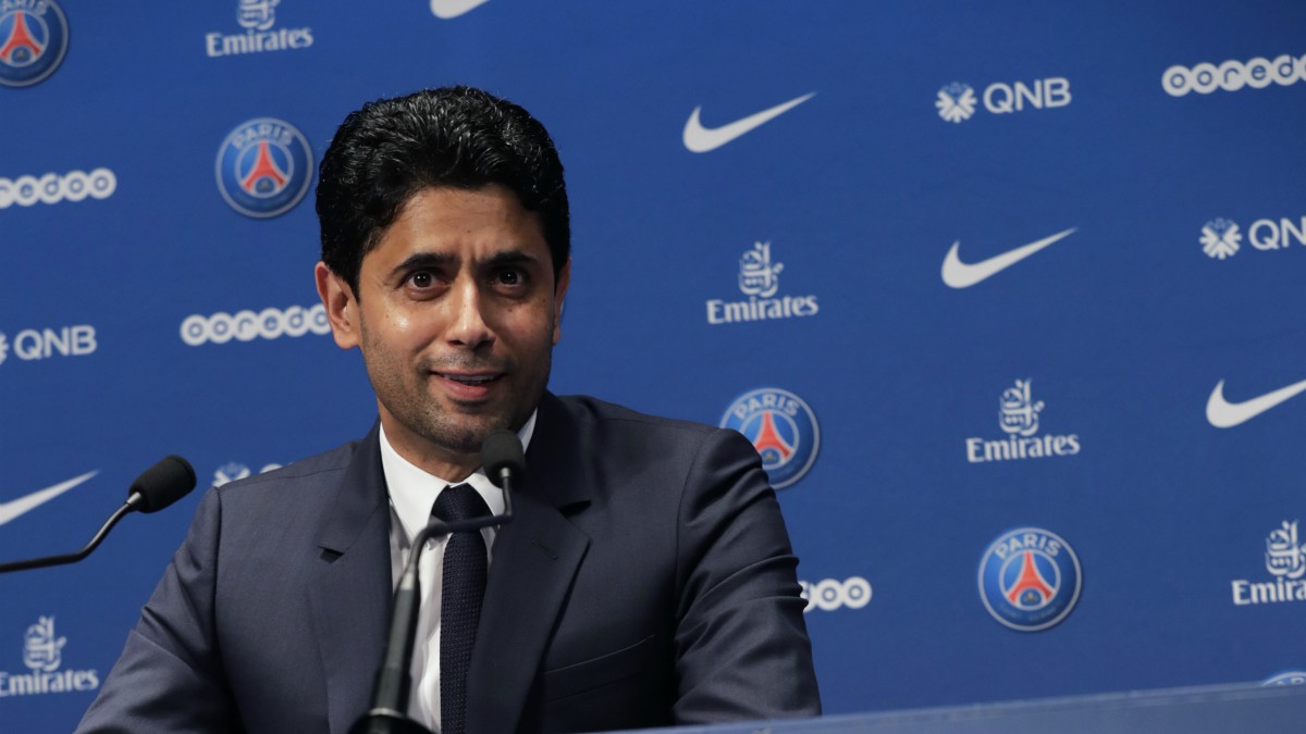 Nasser Al Khelaiffi, presidente del PSG, asegura que respeta los contratos que tenga el delantero brasileño. (Foto Prensa Libre: AFP)