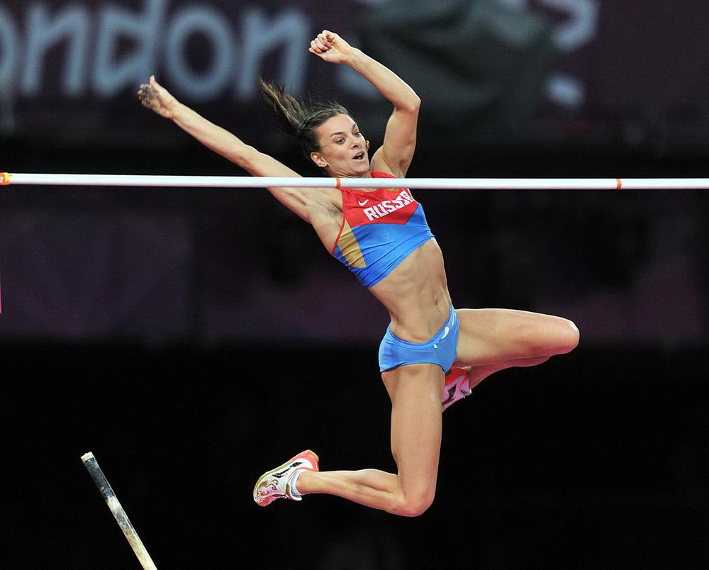 La doble campeona olímpica de salto con pértiga, Yelena Isinbáyeva, estalló hoy tras la emisión de un nuevo documental que denuncia el dopaje de Estado en Rusia. (Foto Prensa Libre: AFP)