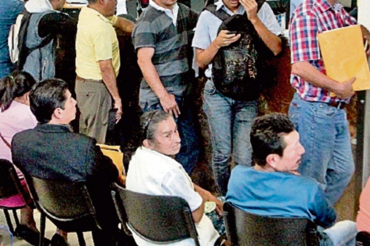 La SAT prevé que se reduzcan filas con el trámite. (Foto Prensa Libre: Alvaro Interiano)