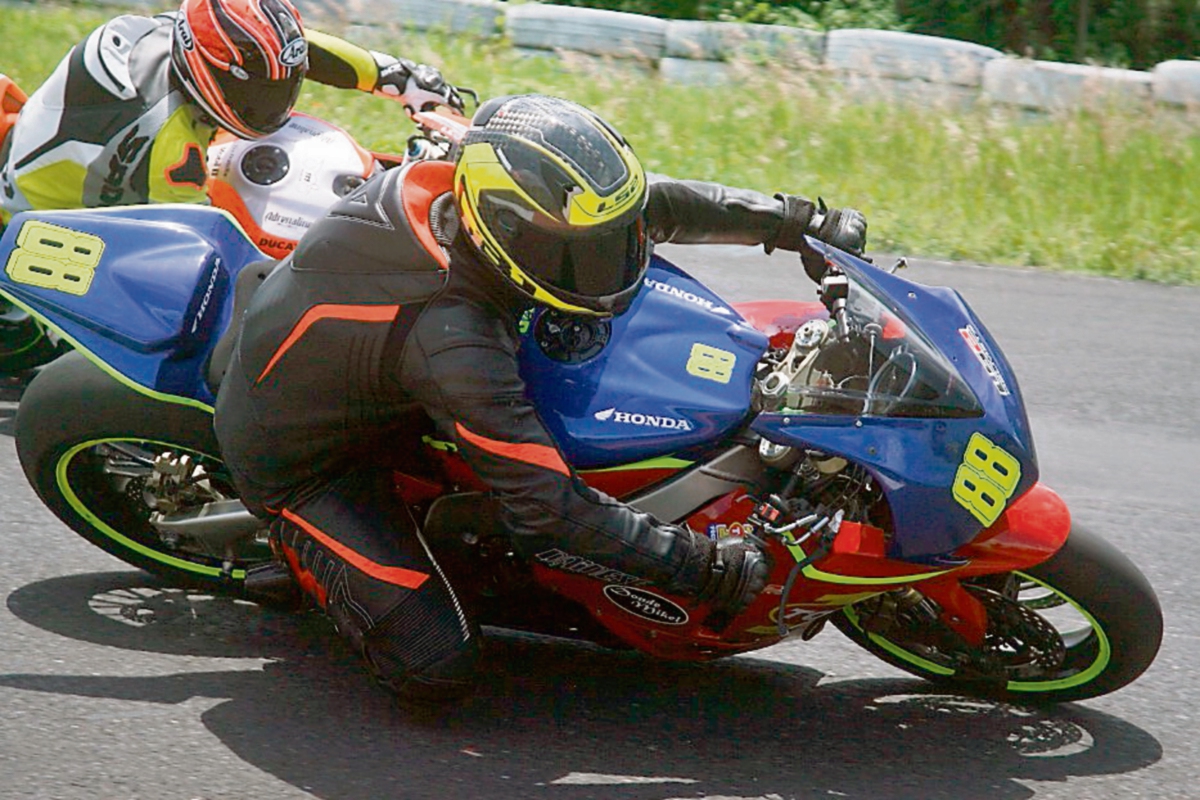 Xavier Beltranena tuvo una jornada inspirada en la tercera fecha del Campeonato de Automovilismo. (Foto Prensa Libre: César Pérez)