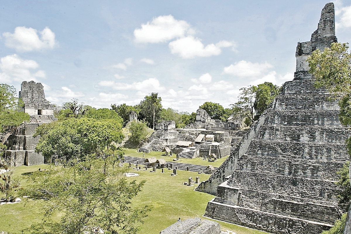 Las distintas ciudades mayas estuvieron enfrascadas en una serie de guerras. Tikal —en la fotografía— y Dos Pilas mantuvieron una gran rivalidad.