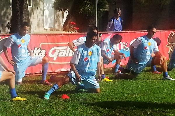 El grupo se mantuvo activo ayer en el Proyecto Goal. (Foto Prensa Libre: M. Pérez)