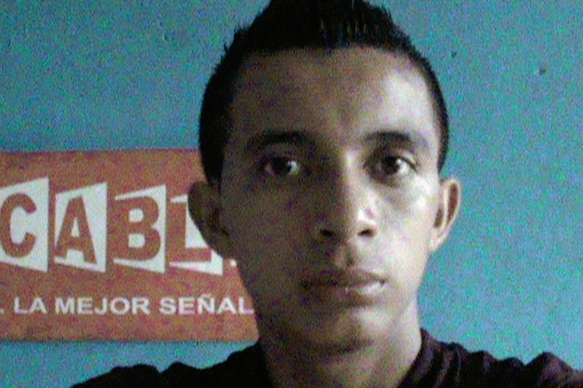 Armando Giovanni  Villatoro, camarógrafo de una empresa de cable en Suchitepéquez fue muerto a balazos ayer. (Foto Prensa Libre: Facebook))
