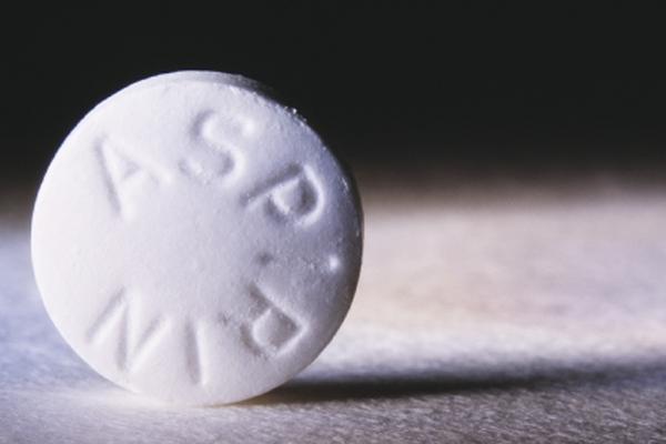 La aspirina es un fármaco de la familia de los salicilatos.