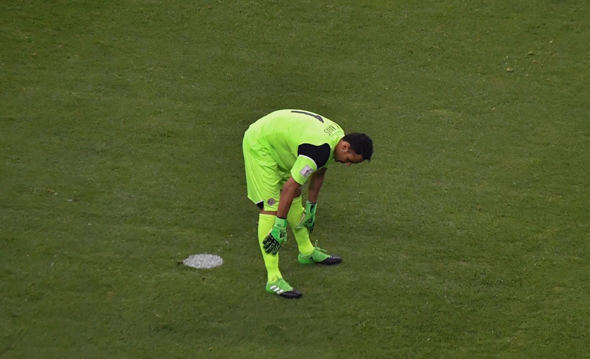 Navas tuvo una de sus noche más irregulares con la selección "tica". (Foto Prensa Libre: AFP)